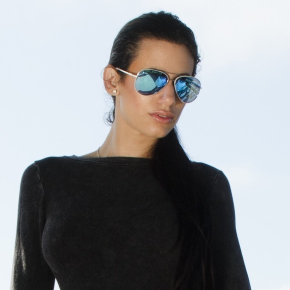 SILVER AVIATORS MIRRORED SUNGLASSES BLUE LENS - Picture 6 of 6